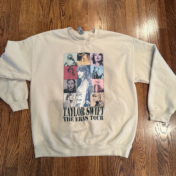 Gildan Tops - Taylor Swift The Eras Tour L sweatshirt